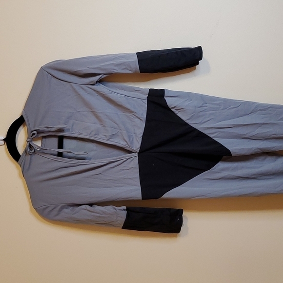 Batman Costume size Medium - Picture 4 of 8
